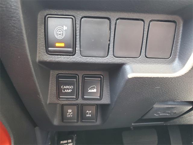 Photo of 2025 Afterburn Orange Nissan Frontier