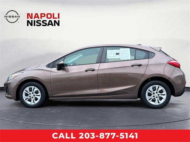 Photo of 2019 Oakwood Metallc Chevrolet Cruze
