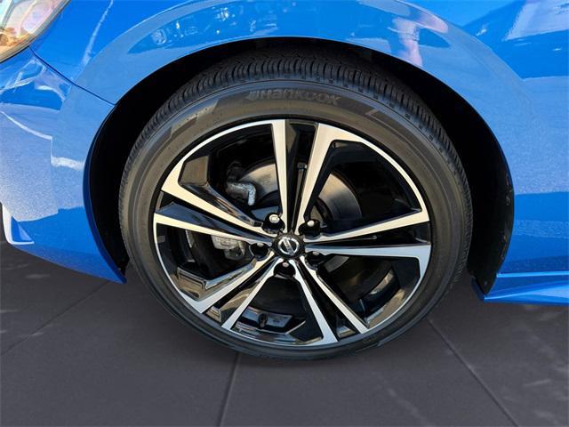 Photo of 2023 Electric Blue Metallic Nissan Sentra