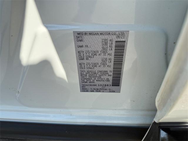 Photo of 2024 Pearl White Tricoat Nissan Murano