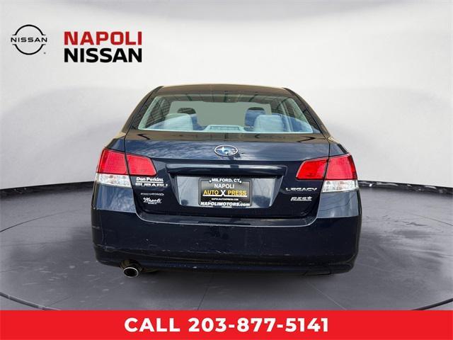 Photo of 2013 Deep Indigo Pearl Subaru Legacy