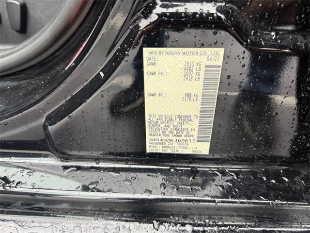 Photo of 2022 Super Black Nissan Altima