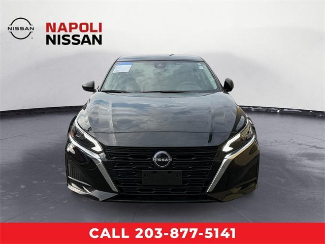 Photo of 2024 Super Black Nissan Altima