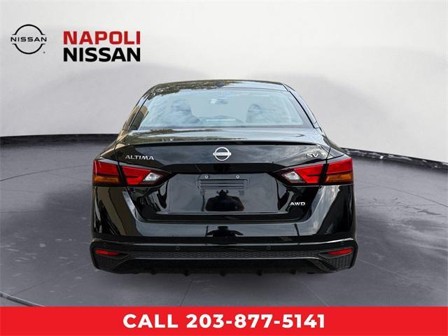 Photo of 2024 Super Black Nissan Altima