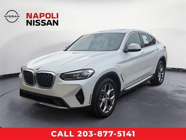 Photo of 2023 White Metallic BMW X4