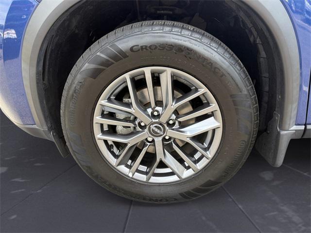 Photo of 2022 Caspian Blue Metallic Nissan Rogue