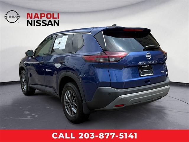Photo of 2022 Caspian Blue Metallic Nissan Rogue