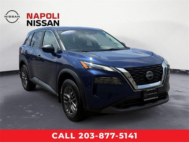 Photo of 2022 Caspian Blue Metallic Nissan Rogue