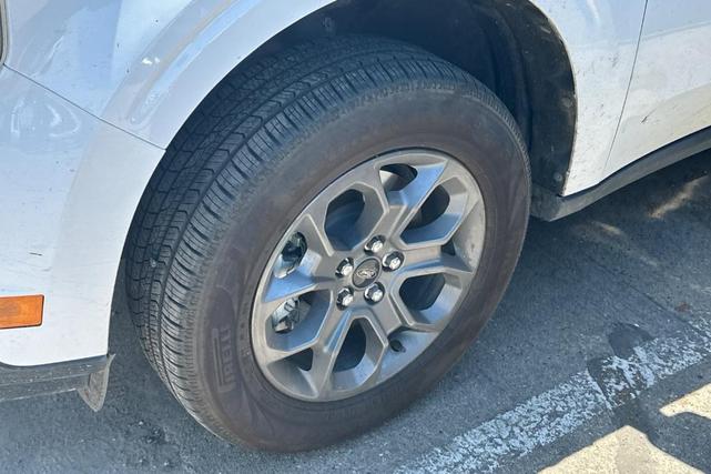 Photo of 2023 Oxford White Ford Maverick