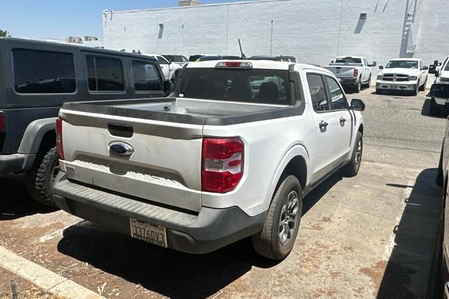 Photo of 2023 Oxford White Ford Maverick