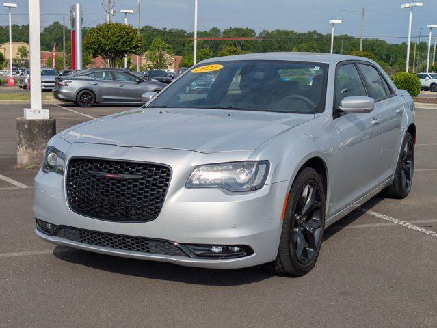 2023 Chrysler 300