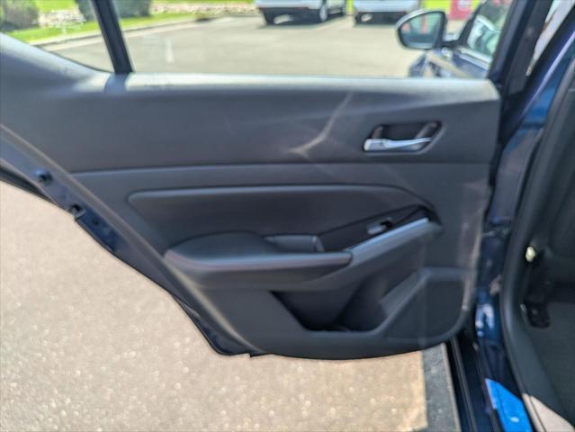 Photo of 2023 Deep Blue Pearl Nissan Altima