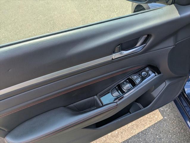 Photo of 2023 Deep Blue Pearl Nissan Altima