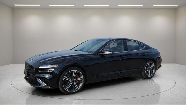 Photo of 2025 Vik Black Genesis G70