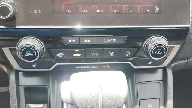 Photo of 2022 Platinum White Pearl Honda CR-V