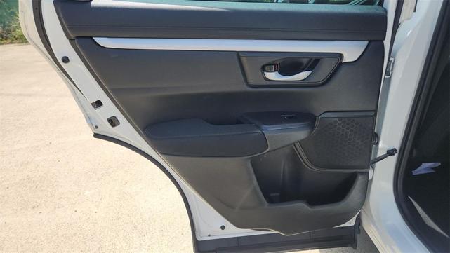 Photo of 2022 Platinum White Pearl Honda CR-V