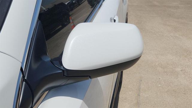 Photo of 2022 Platinum White Pearl Honda CR-V