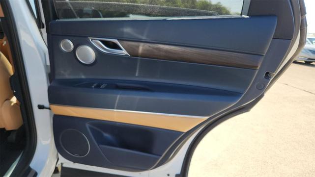 Photo of 2023 Alta White Genesis GV80
