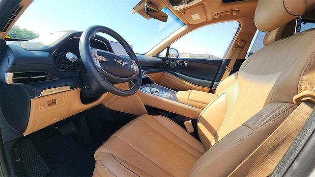 Photo of 2023 Alta White Genesis GV80