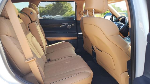 Photo of 2023 Alta White Genesis GV80