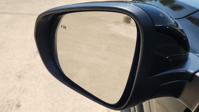 Photo of 2024 Mosaic Black Metallic Chevrolet Trax