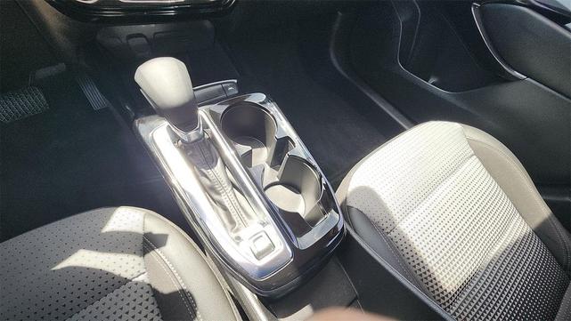 Photo of 2024 Mosaic Black Metallic Chevrolet Trax