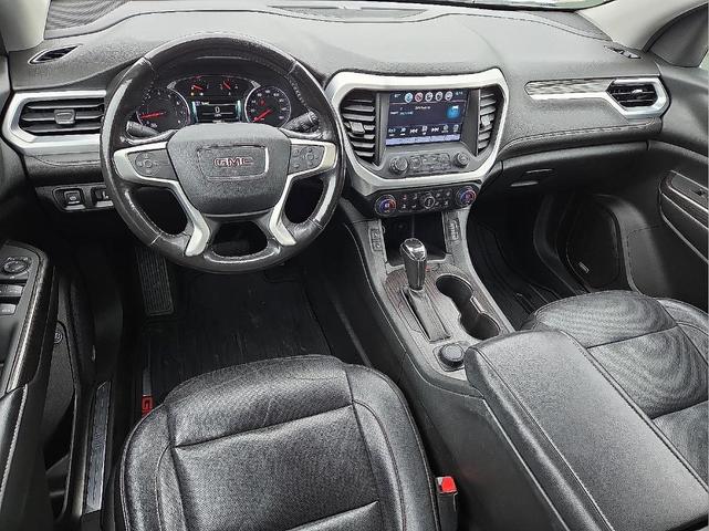 Photo of 2018 Summit White GMC Acadia