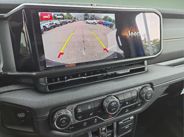 Photo of 2025 Hydro Blue Pearl Jeep Wrangler