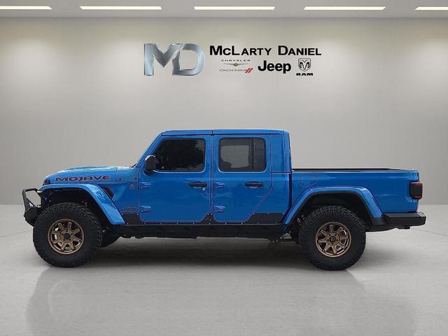 Photo of 2021 Hydro Blue Pearlcoat Jeep Gladiator