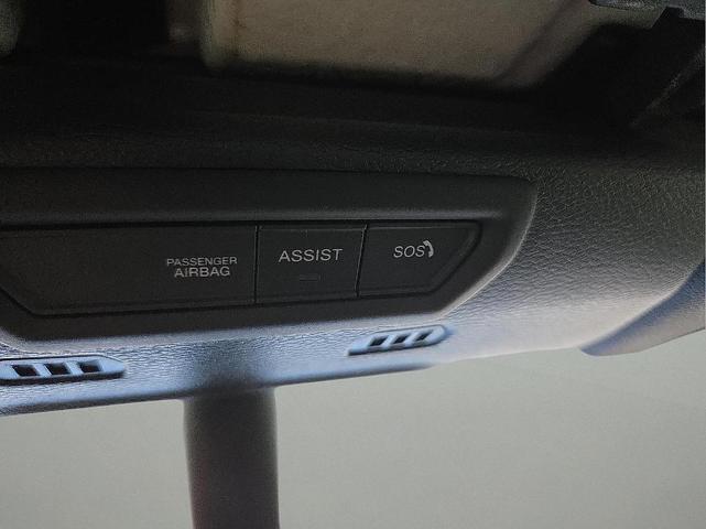 Photo of 2021 Hydro Blue Pearlcoat Jeep Gladiator