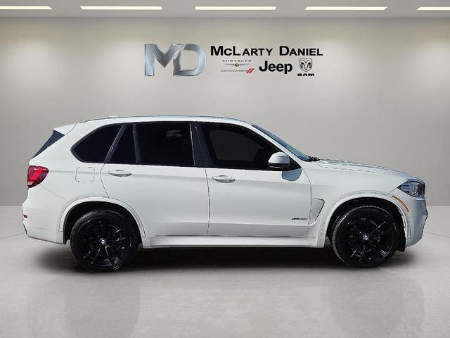 Photo of 2018 Alpine White BMW X5