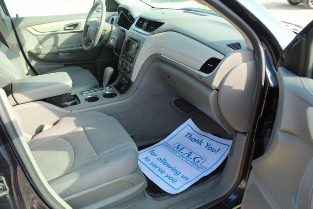 Photo of 2016 Blue Velvet Metallic Chevrolet Traverse