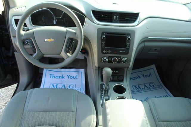 Photo of 2016 Blue Velvet Metallic Chevrolet Traverse