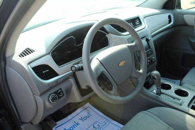 Photo of 2016 Blue Velvet Metallic Chevrolet Traverse