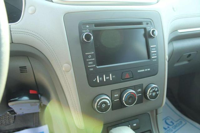Photo of 2016 Blue Velvet Metallic Chevrolet Traverse