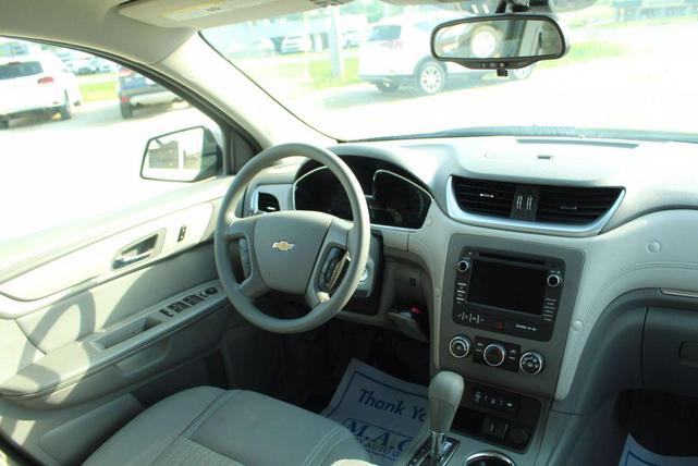 Photo of 2016 Blue Velvet Metallic Chevrolet Traverse
