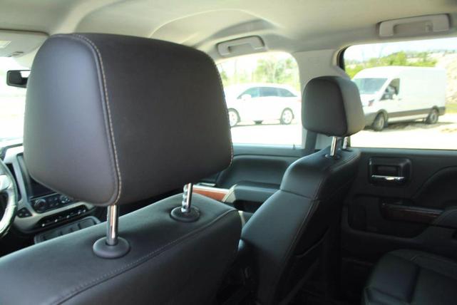 Photo of 2018 White GMC Sierra 1500