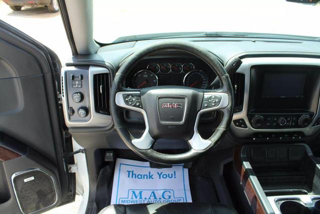Photo of 2018 White GMC Sierra 1500