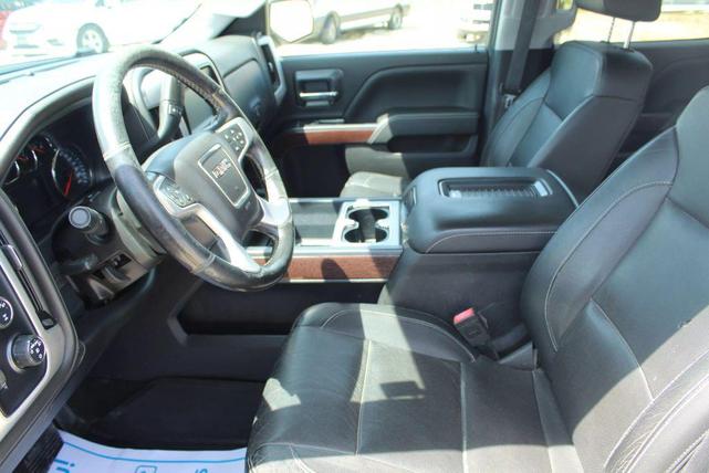 Photo of 2018 White GMC Sierra 1500