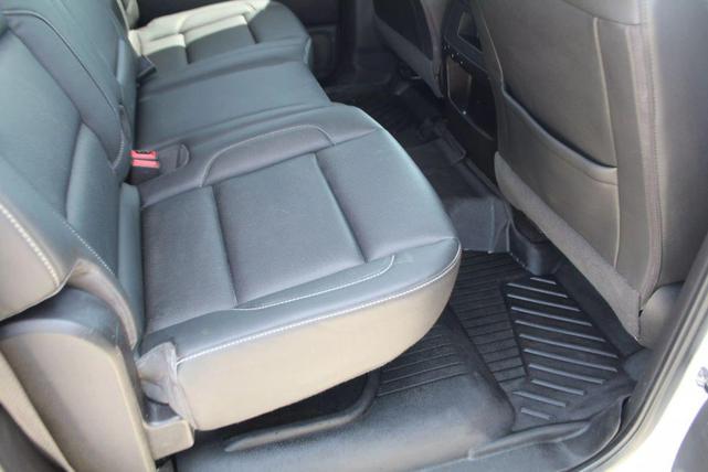 Photo of 2018 White GMC Sierra 1500