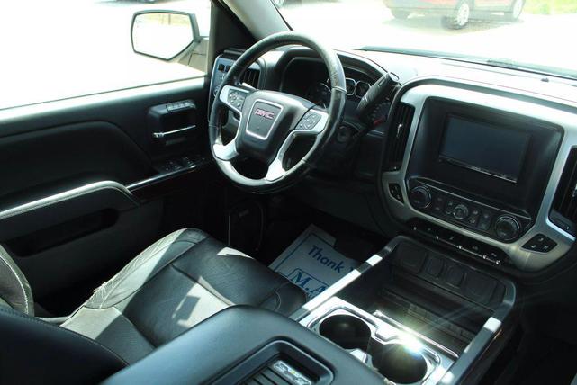 Photo of 2018 White GMC Sierra 1500