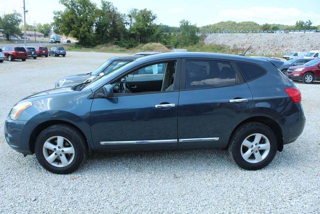 Photo of 2013 Graphite Blue Metallic Nissan Rogue