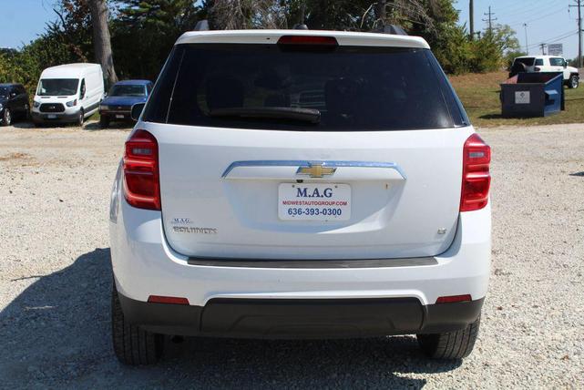 Photo of 2017 White Chevrolet Equinox