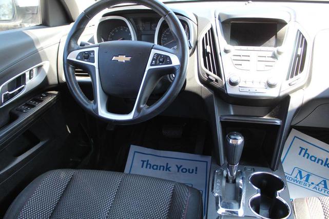 Photo of 2017 White Chevrolet Equinox
