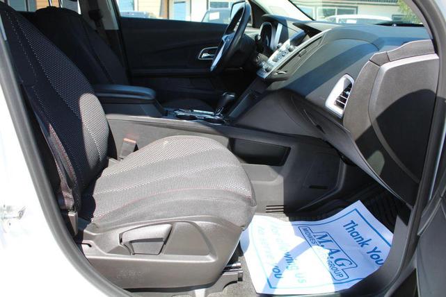 Photo of 2017 White Chevrolet Equinox
