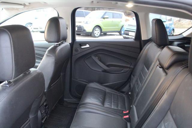 Photo of 2015 Magnetic Ford Escape