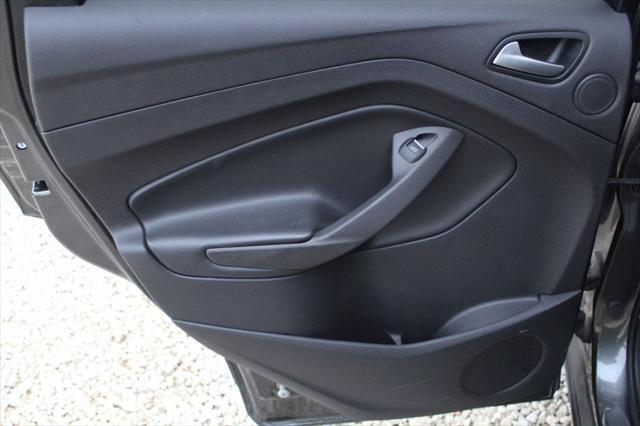 Photo of 2015 Magnetic Ford Escape