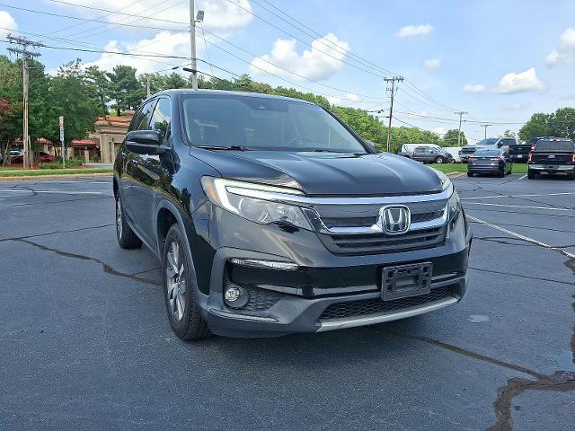 Photo of 2020 Crystal Black Pearl Honda Pilot