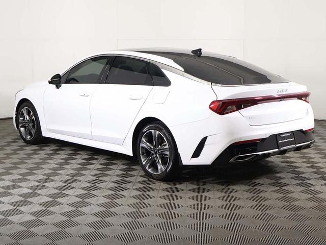 Photo of 2024 Glacial White Pearl Kia K5