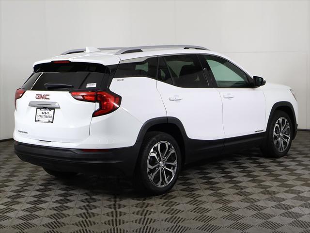 Photo of 2021 Summit White GMC Terrain